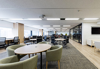 横浜ショールーム × STAYUP